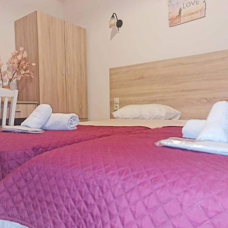 Agnes Rooms Пелекас Екстериор снимка