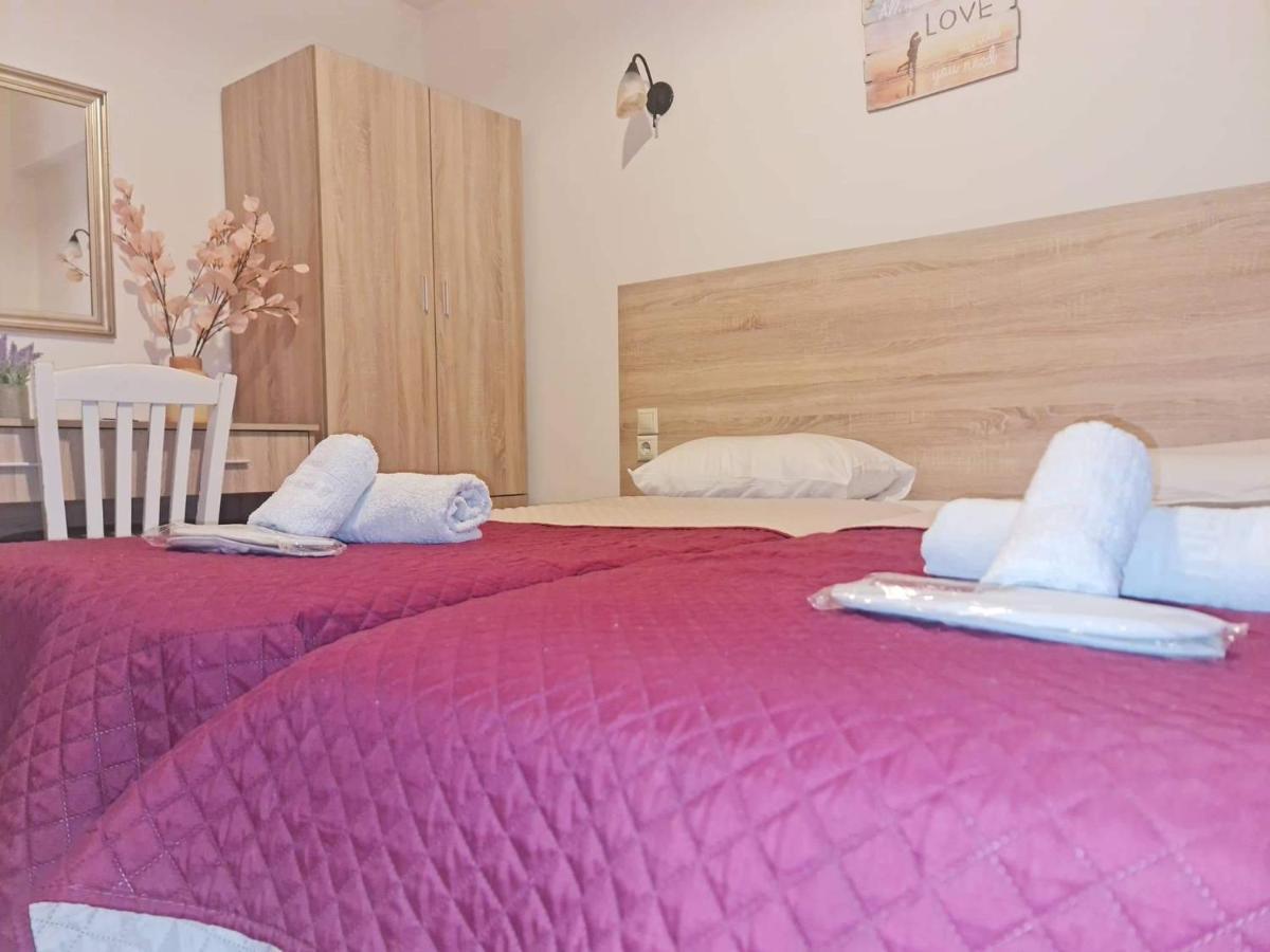 Agnes Rooms Пелекас Екстериор снимка
