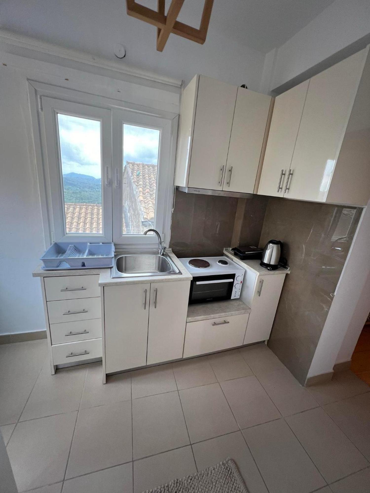 Agnes Rooms Пелекас Екстериор снимка